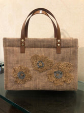 Load image into Gallery viewer, Amelie, Rural Tote Bag in Jute
